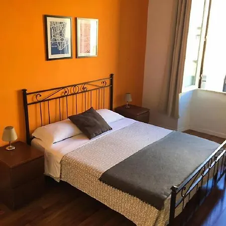 Overseas Guest house 2*